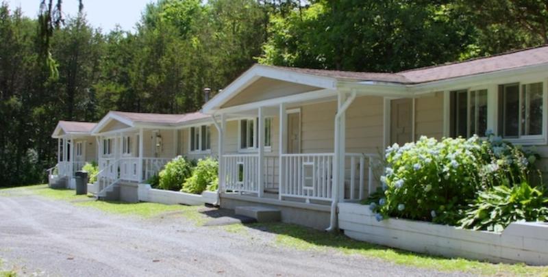 Twin Lakes - Hurley Villa Bagian luar foto